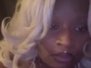 ladylucid's Live Sex Cam Show