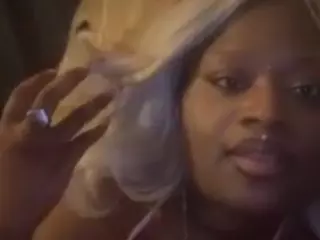 ladylucid's Live Sex Cam Show