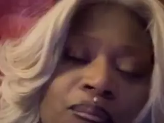 ladylucid's Live Sex Cam Show