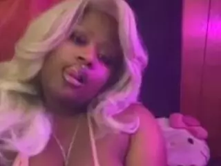 ladylucid's Live Sex Cam Show