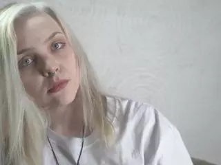 MarianElin's Live Sex Cam Show