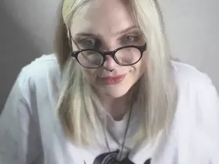 MarianElin's Live Sex Cam Show