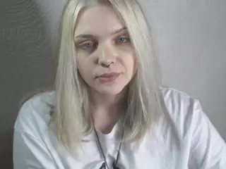 MarianElin's Live Sex Cam Show