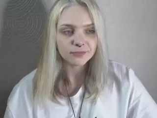 MarianElin's Live Sex Cam Show