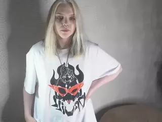 MarianElin's Live Sex Cam Show