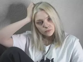 MarianElin's Live Sex Cam Show