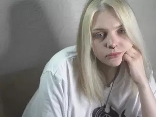 MarianElin's Live Sex Cam Show