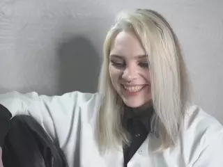 MarianElin's Live Sex Cam Show