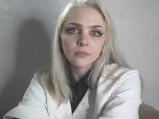 MarianElin's Live Sex Cam Show