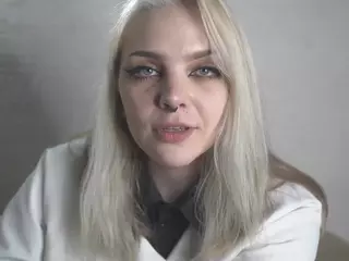 MarianElin's Live Sex Cam Show
