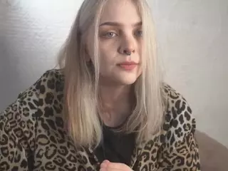 MarianElin's Live Sex Cam Show