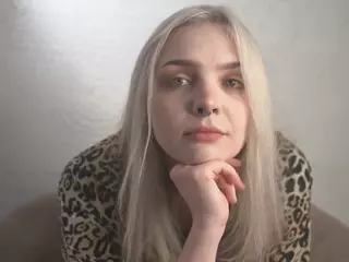 MarianElin's Live Sex Cam Show