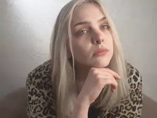 MarianElin's Live Sex Cam Show
