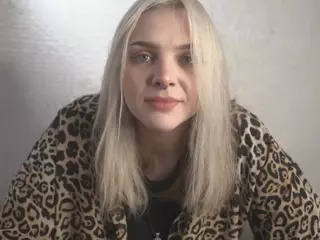 MarianElin's Live Sex Cam Show