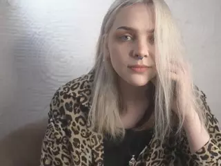 MarianElin's Live Sex Cam Show