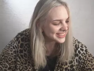 MarianElin's Live Sex Cam Show
