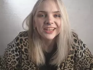 MarianElin's Live Sex Cam Show