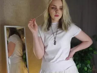 MarianElin's Live Sex Cam Show