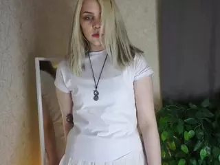 MarianElin's Live Sex Cam Show
