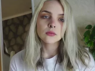 MarianElin's Live Sex Cam Show