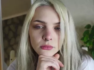 MarianElin's Live Sex Cam Show