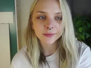 MarianElin's Live Sex Cam Show