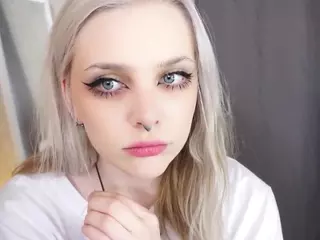 MarianElin's Live Sex Cam Show