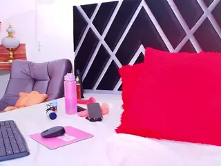Melanyy-Miller's Live Sex Cam Show