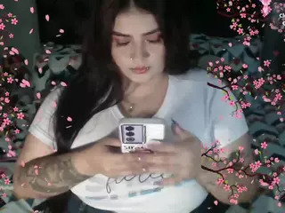 Miin-Jii's Live Sex Cam Show