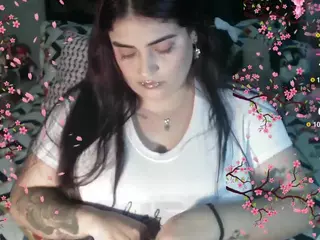 Miin-Jii's Live Sex Cam Show
