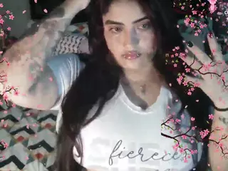 Miin-Jii's Live Sex Cam Show