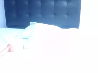 Pervert-tiny-girl's Live Sex Cam Show