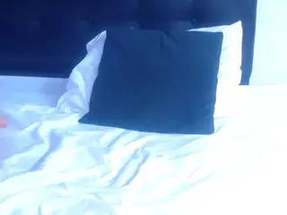 Pervert-tiny-girl's Live Sex Cam Show
