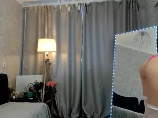 yoursweetegirlfriend's Live Sex Cam Show