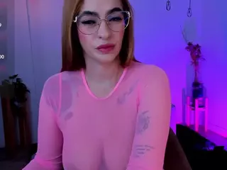 AlssandraSchmoll1's Live Sex Cam Show
