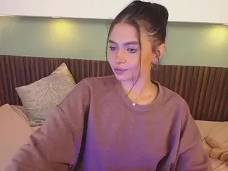 Ameliacoper03's Live Sex Cam Show
