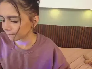Ameliacoper03's Live Sex Cam Show