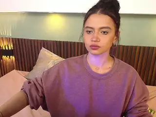 Ameliacoper03's Live Sex Cam Show