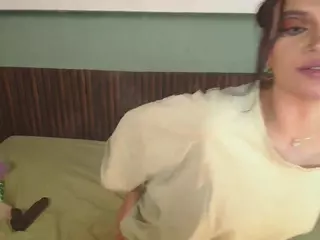 Ameliacoper03's Live Sex Cam Show