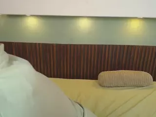 Ameliacoper03's Live Sex Cam Show