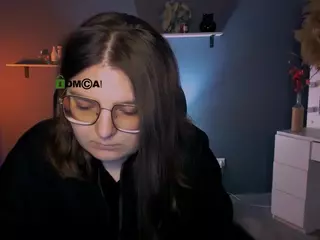 cherry-hugs's Live Sex Cam Show