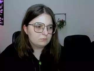 cherry-hugs's Live Sex Cam Show