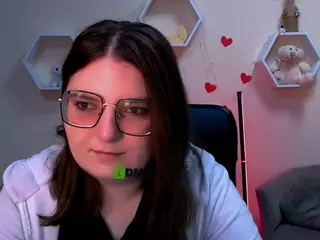 cherry-hugs's Live Sex Cam Show