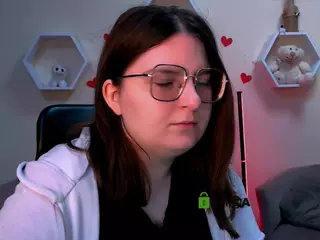 cherry-hugs's Live Sex Cam Show