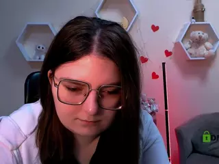 cherry-hugs's Live Sex Cam Show