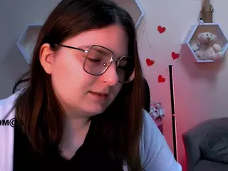 cherry-hugs's Live Sex Cam Show