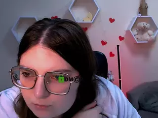 cherry-hugs's Live Sex Cam Show