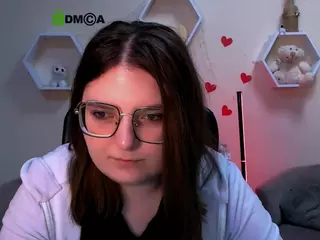 cherry-hugs's Live Sex Cam Show