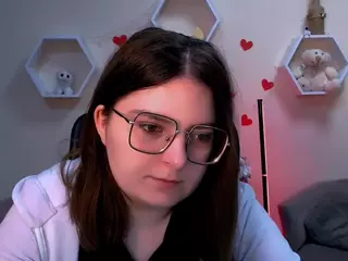 cherry-hugs's Live Sex Cam Show