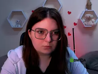 cherry-hugs's Live Sex Cam Show
